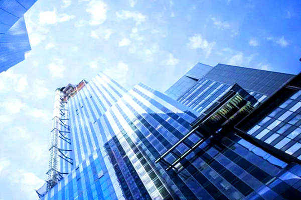 園區(qū)樓宇智能化系統(tǒng)解決方案！ 目前園區(qū)樓宇智能化系統(tǒng)建設(shè)主要著力于消防系統(tǒng)、配電系統(tǒng)、安防系統(tǒng)、綜合布線系統(tǒng)等基礎(chǔ)設(shè)施，以及車(chē)位管理系統(tǒng)、門(mén)禁系統(tǒng)、物業(yè)收費(fèi)系統(tǒng)、多表收費(fèi)系統(tǒng)等方面，并集中在基本的監(jiān)測(cè)(圖1)